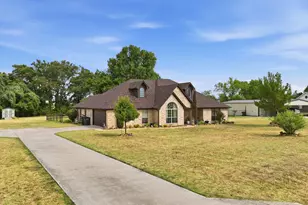 197 Savannah Dr, Weatherford, TX 76087 - Photo 32