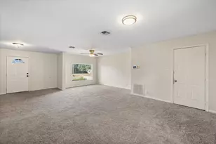 807 E Tyler St, Mexia, TX 76667 - Photo 10