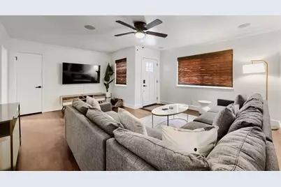 3042 Oxfordshire Lane, Farmers Branch, TX 75234 - Photo 20