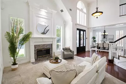 8344 Coral Drive, Dallas, TX 75243 - Photo 6