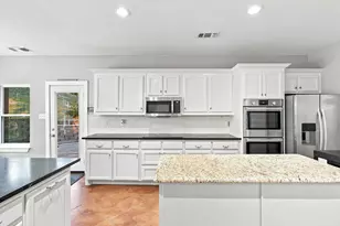 113 Oak Branch Ct, Waxahachie, TX 75167 - Photo 10