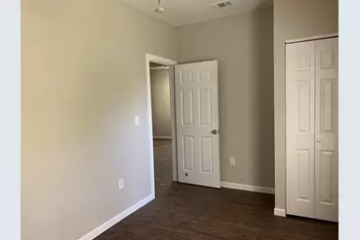 1012 Faye Street, Gainesville, TX 76240 - Photo 4