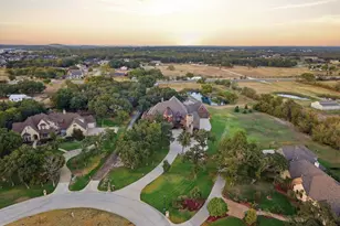 664 Manor Dr, Argyle, TX 76226 - Photo 2