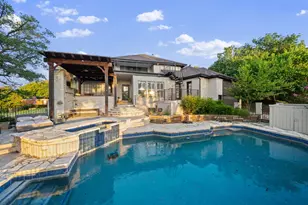 100 Krohn Ct, Irving, TX 75038 - Photo 2