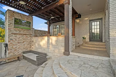 100 Krohn Court, Irving, TX 75038 - Photo 8