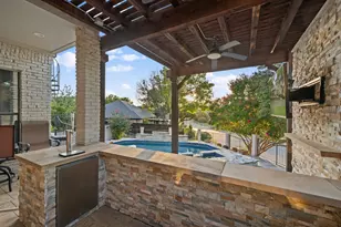 100 Krohn Ct, Irving, TX 75038 - Photo 10
