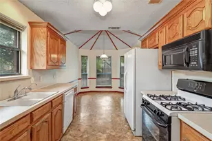 8241 Christie Dr, Frisco, TX 75033 - Photo 12