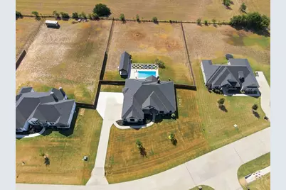 400 Dove Meadow Trail, Waxahachie, TX 75167 - Photo 4