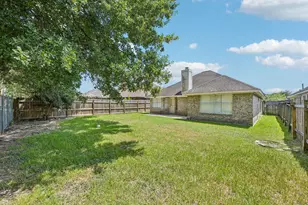 5111 Misty Ln, Pasadena, TX 77505 - Photo 18