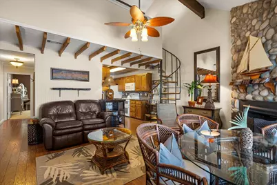 6606 Carol Court, Granbury, TX 76048 - Photo 4