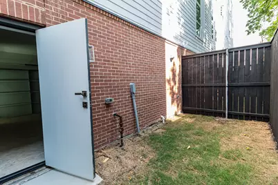 4210 Roseland Avenue #101, Dallas, TX 75204 - Photo 40