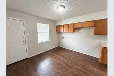 1603 S Hall Street #A, Ennis, TX 75119 - Photo 8