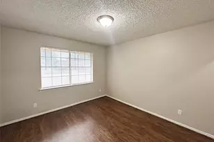 1603 S Hall St, Ennis, TX 75119 - Photo 10
