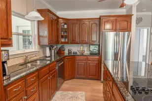 111 Spring Creek St, Waco, TX 76705 - Photo 26