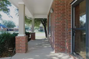 316 Hummingbird Dr, Little Elm, TX 75068 - Photo 6