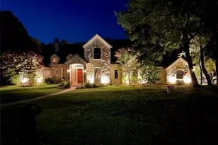 392 Creek Bend Dr, Aledo, TX 76008 - Photo 2