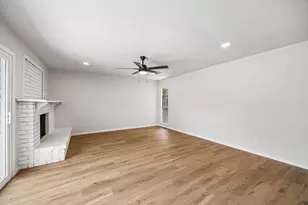 11711 Kilkirk Ln, Dallas, TX 75228 - Photo 12