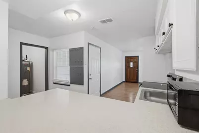 620 E Sears Street, Denison, TX 75021 - Photo 6