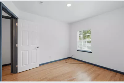 620 E Sears Street, Denison, TX 75021 - Photo 16