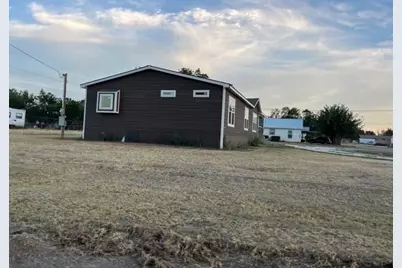 209 N Avenue C, Knox City, TX 79529 - Photo 2