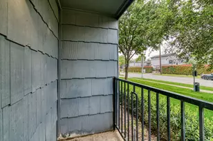 2722 Throckmorton St, Dallas, TX 75219 - Photo 1
