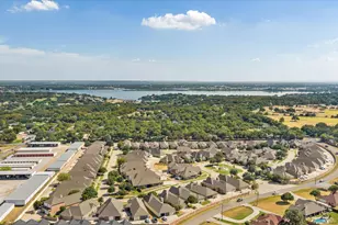 3503 Fountain Way, Granbury, TX 76049 - Photo 34