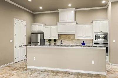 3503 Fountain Way, Granbury, TX 76049 - Photo 10
