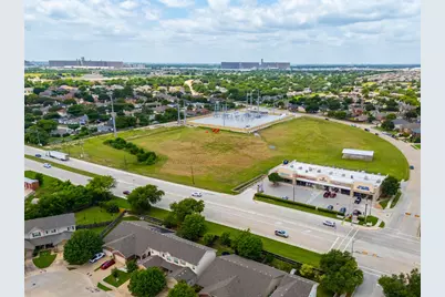 1051 Grand Central Parkway, Saginaw, TX 76131 - Photo 2