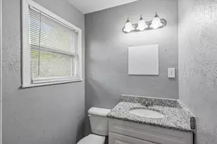 2005 Haltom Rd, Haltom City, TX 76117 - Photo 16