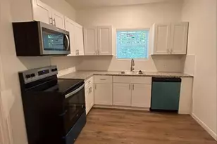 705 E Jones St, Sherman, TX 75090 - Photo 1