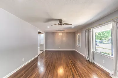 5713 Tracyne Drive, Westworth Village, TX 76114 - Photo 4