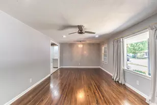 5713 Tracyne Dr, Westworth Village, TX 76114 - Photo 4