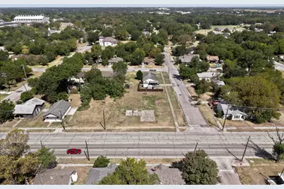 814 & 816 Martin Luther King Boulevard, Corsicana, TX 75110 - Photo 2