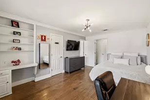 8710 Sanshire Ave, Dallas, TX 75231 - Photo 24