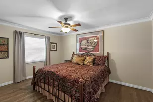 1946 Oakbluff Dr, Carrollton, TX 75007 - Photo 24