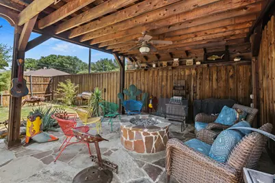 1946 Oakbluff Drive, Carrollton, TX 75007 - Photo 4
