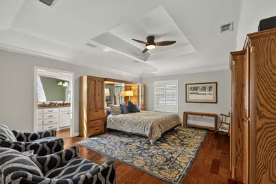 1946 Oakbluff Drive, Carrollton, TX 75007 - Photo 24