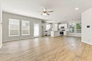 216 Wayside Ct, Bedford, TX 76021 - Photo 4