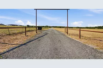 257 County Road 3850, Poolville, TX 76487 - Photo 10