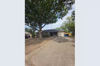 309 West Court, Glenn Heights, TX 75154 - Photo 2