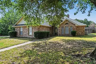 110 Mill Creek Ln, Weatherford, TX 76087 - Photo 2