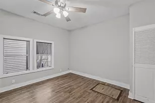 906 E Houston St, Sherman, TX 75092 - Photo 18