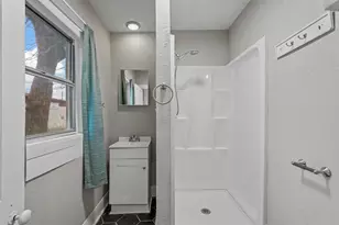 906 E Houston St, Sherman, TX 75092 - Photo 22