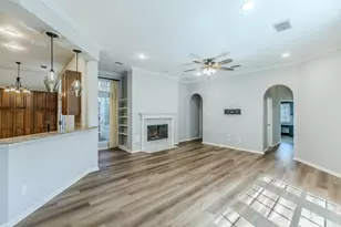 3107 Lake Oak Dr, Arlington, TX 76017 - Photo 2