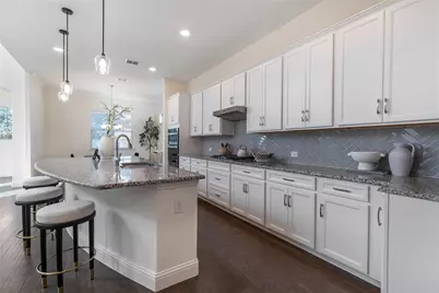 12778 Friar Street, Farmers Branch, TX 75234 - Photo 10