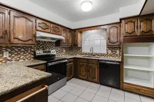 706 Mt Vernon Dr, Richardson, TX 75081 - Photo 4