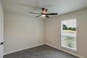 4201 Arbor Creek Dr, Carrollton, TX 75010 - Photo 16
