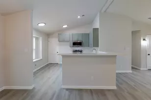 4201 Arbor Creek Dr, Carrollton, TX 75010 - Photo 8