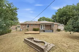 300 Parkwood Pl, Lewisville, TX 75067 - Photo 28