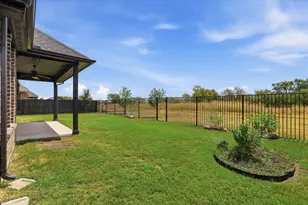 715 La Paloma Rd, Sanger, TX 76266 - Photo 32